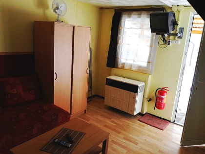 Fenyő Panzió Apartmanházak Bazsarózsa utca Mezőkövesd-Zsóry Fürdő