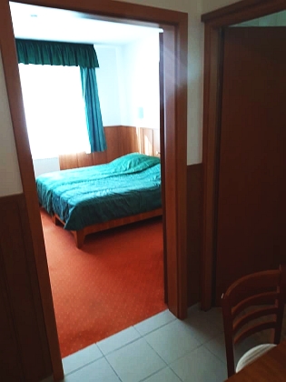 Fenyő Panzió Apartmanházak Két jóbarát Mezőkövesd-Zsóry Fürdő