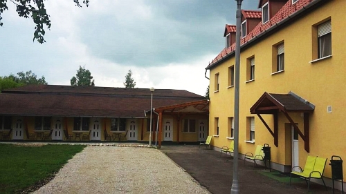 Fenyő Panzió Mezőkövesd-Zsóry Fürdő