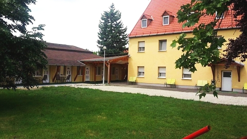 Fenyő Panzió Mezőkövesd-Zsóry Fürdő
